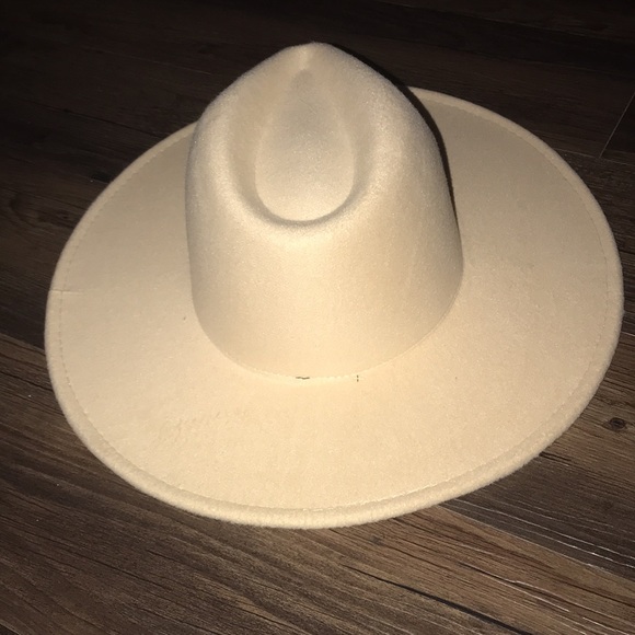 SOLD🍁NWT Ivory Wide Brim Fedora Hat🍂 - Picture 6 of 9
